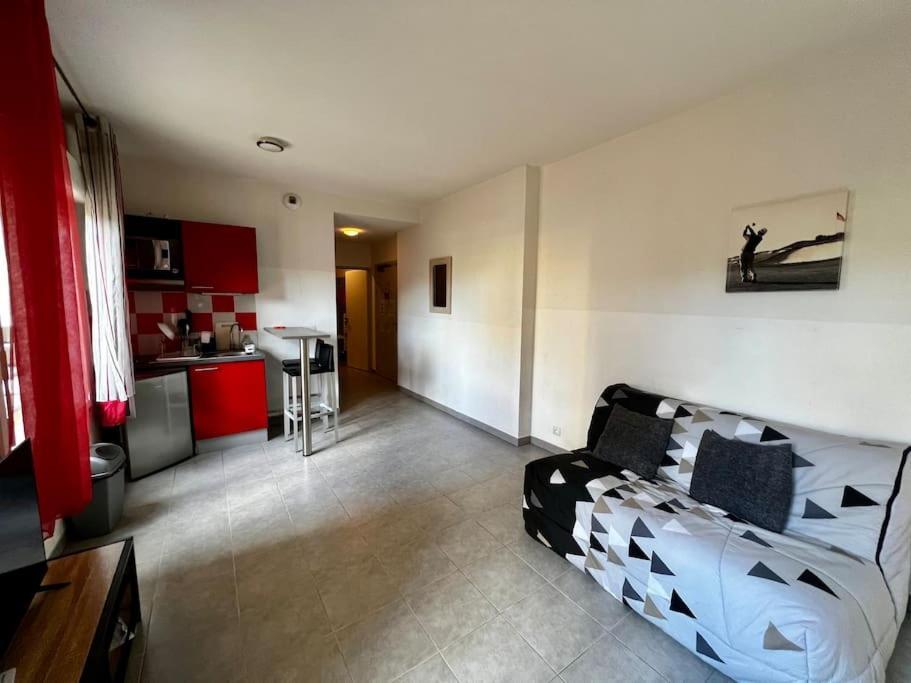 Appartement Le Sacramento à Juvignac Extérieur photo