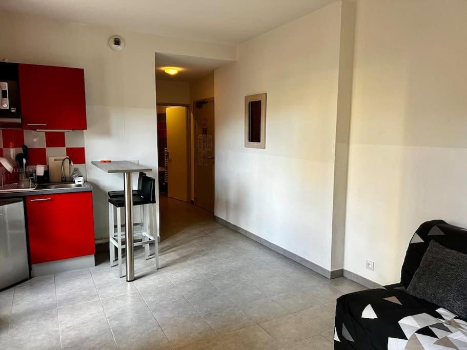 Appartement Le Sacramento à Juvignac Extérieur photo